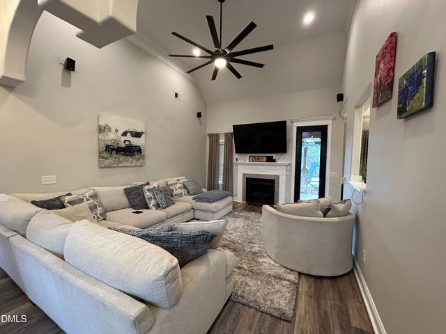 1805 S Main Street, Graham, NC 27253