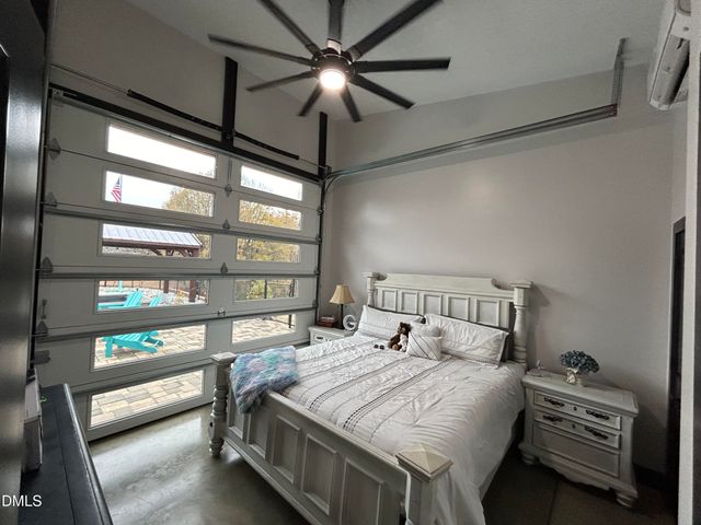 1805 S Main Street, Graham, NC 27253