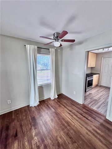 2476 Maple Street, East Point, GA 30344