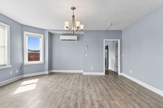 226 Atwells Avenue 3, Providence, RI 02903