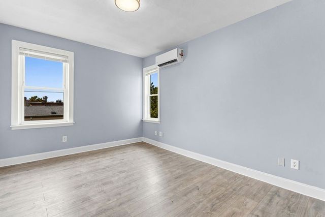 226 Atwells Avenue 3, Providence, RI 02903