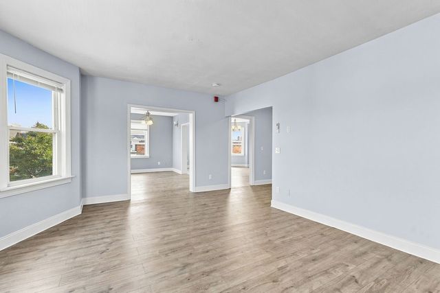 226 Atwells Avenue 3, Providence, RI 02903