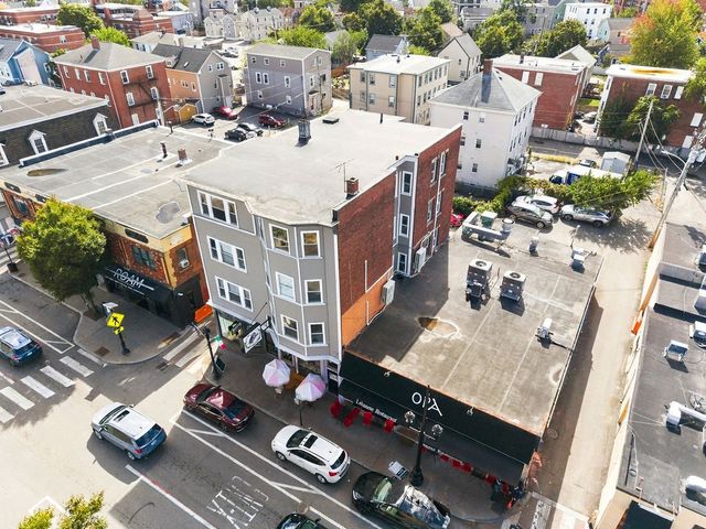 226 Atwells Avenue 3, Providence, RI 02903