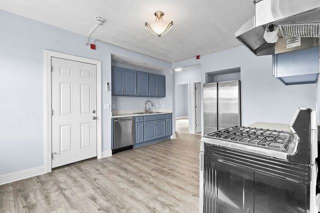 226 Atwells Avenue 3, Providence, RI 02903