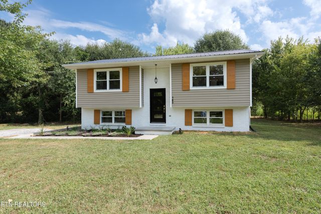 145 Helms Drive, Madisonville, TN 37354