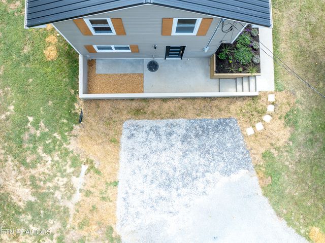 145 Helms Drive, Madisonville, TN 37354
