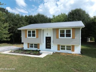 145 Helms Drive, Madisonville, TN 37354