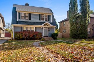 2425 N 9th STREET, Sheboygan, WI 53083