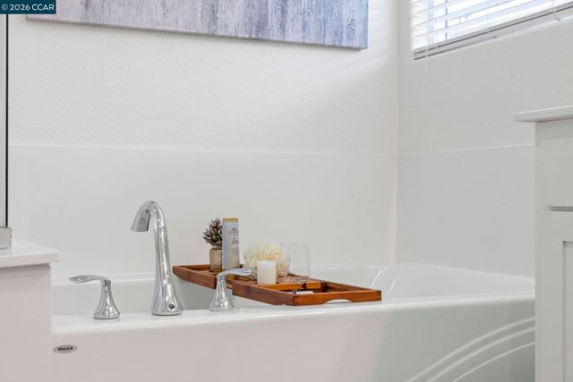 951 Dainty Ave, Brentwood, CA 94513