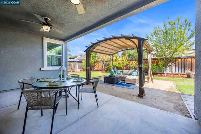 951 Dainty Ave, Brentwood, CA 94513