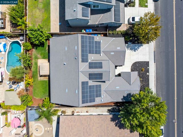 951 Dainty Ave, Brentwood, CA 94513