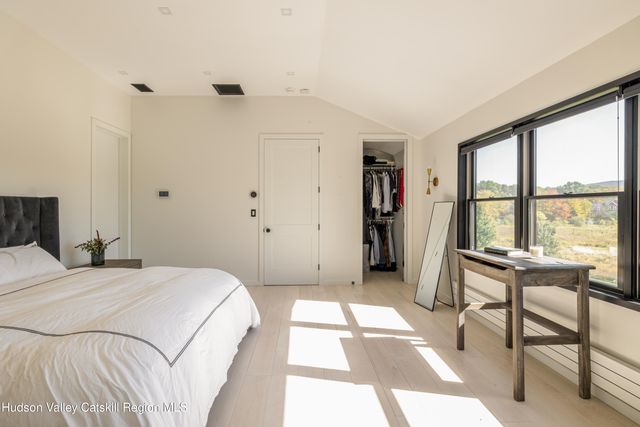 106 Station Road, Salisbury Mills, NY 12577