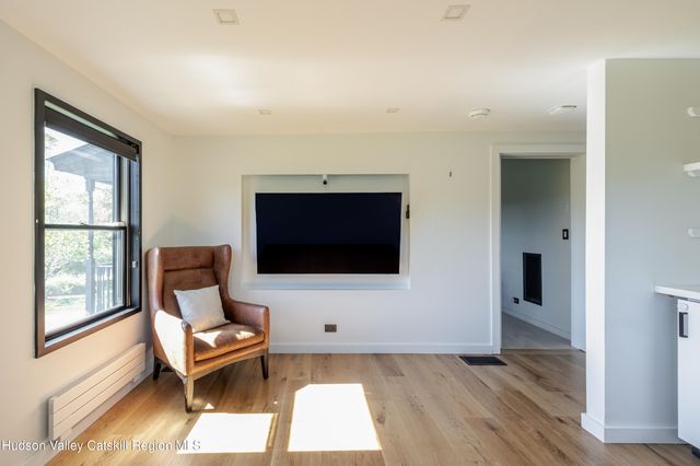 106 Station Road, Salisbury Mills, NY 12577