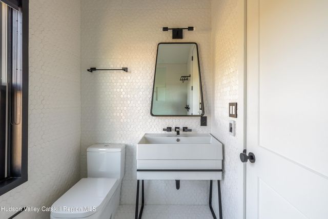 106 Station Road, Salisbury Mills, NY 12577