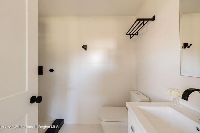 106 Station Road, Salisbury Mills, NY 12577