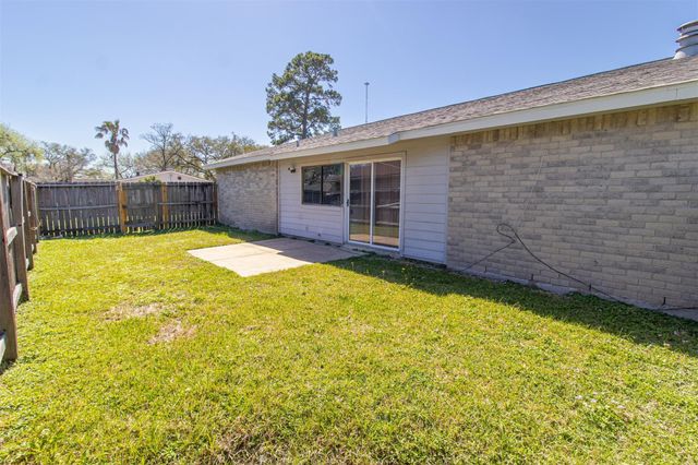 14010 Meyersville Drive, Houston, TX 77049