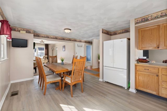 239 Ausdale Road, Cranston, RI 02910