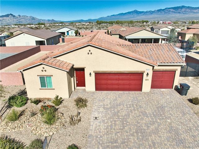 182 East Hawk Avenue, Pahrump, NV 89060