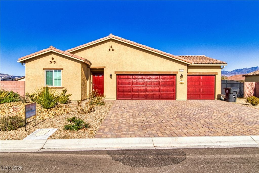 182 East Hawk Avenue, Pahrump, NV 89060