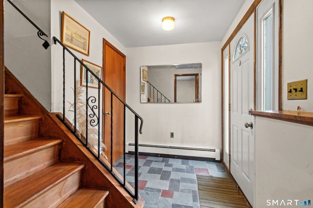 16 Possum Lane, Norwalk, CT 06854