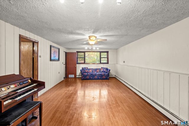 16 Possum Lane, Norwalk, CT 06854