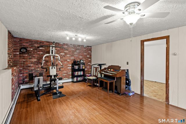 16 Possum Lane, Norwalk, CT 06854