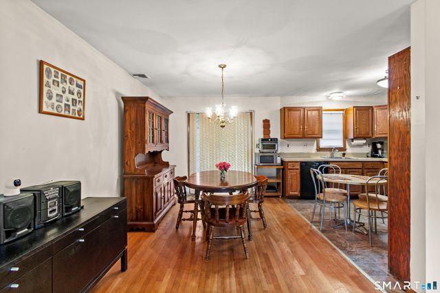 16 Possum Lane, Norwalk, CT 06854