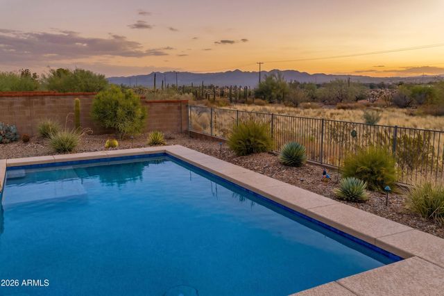8508 N VAN CLEEVE Lane, Tucson, AZ 85743