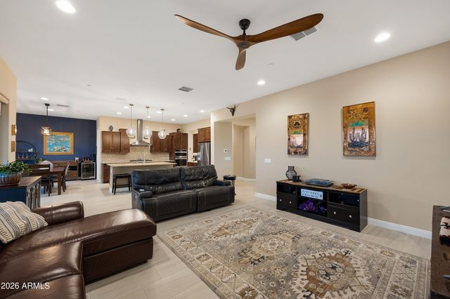8508 N VAN CLEEVE Lane, Tucson, AZ 85743
