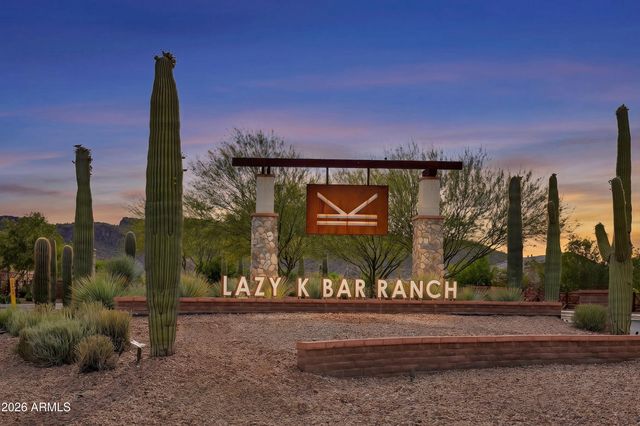 8508 N VAN CLEEVE Lane, Tucson, AZ 85743