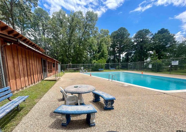 501 Charlya Dr, Bullard, TX 75757