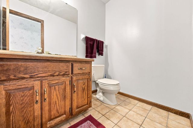 3017 Standridge Place, Maplewood, MN 55109
