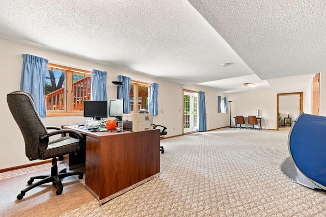 3017 Standridge Place, Maplewood, MN 55109