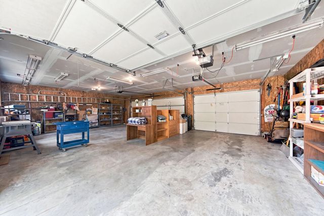 3017 Standridge Place, Maplewood, MN 55109