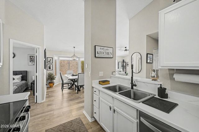 1803 E PALM BEACH Drive, Chandler, AZ 85249