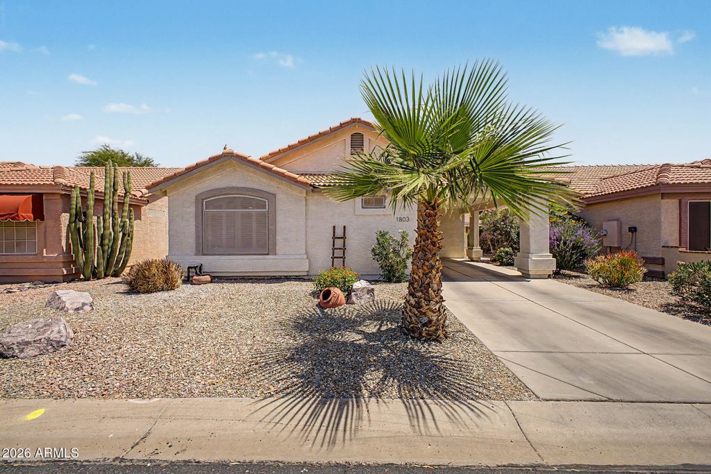 1803 E PALM BEACH Drive, Chandler, AZ 85249