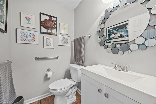 3913 Colony Ridge Court, Jamestown, NC 27282