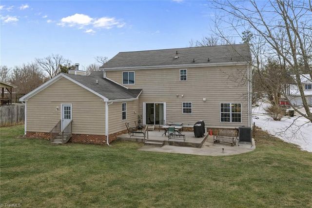 3913 Colony Ridge Court, Jamestown, NC 27282