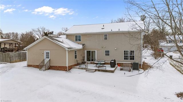 3913 Colony Ridge Court, Jamestown, NC 27282