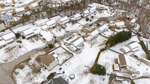 3913 Colony Ridge Court, Jamestown, NC 27282