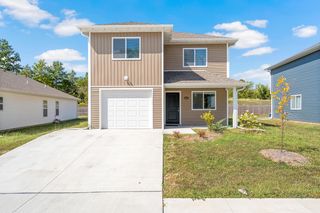 8145 N GLEN MEADOW DR, Columbia, MO 65202