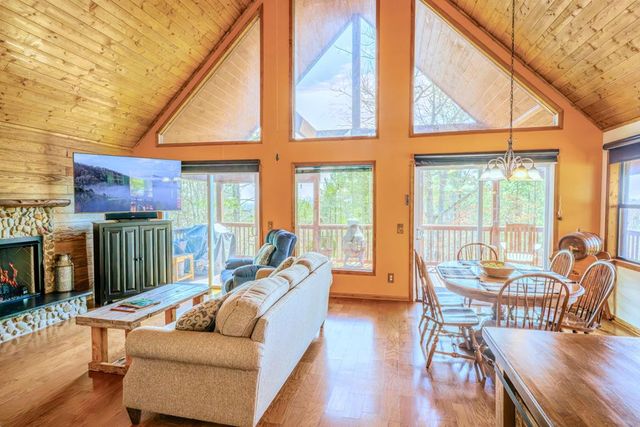 88 Meadowlark Terrace, Murphy, NC 28906