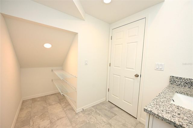 1013 N BRUNNELL PARKWAY, Lakeland, FL 33805
