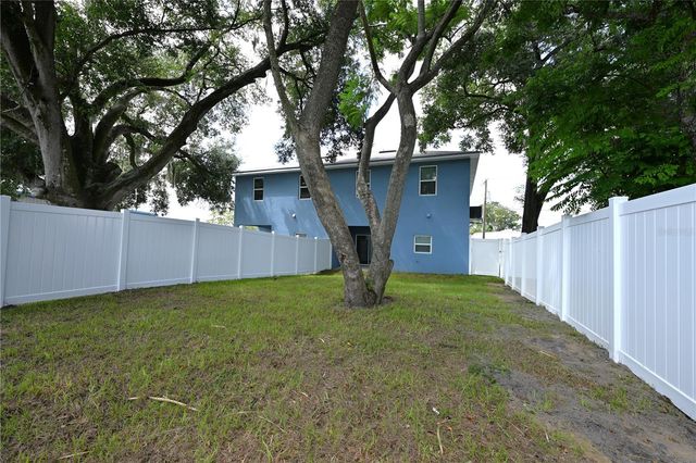 1013 N BRUNNELL PARKWAY, Lakeland, FL 33805