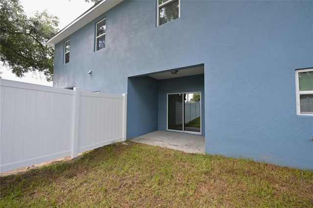 1013 N BRUNNELL PARKWAY, Lakeland, FL 33805