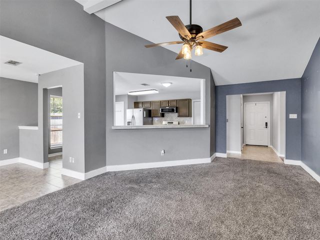 2410 Sherwood Hollow Lane, Houston, TX 77339