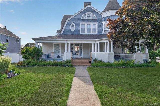 258 N Ocean Avenue, Patchogue, NY 11772
