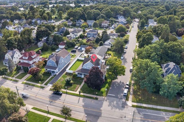258 N Ocean Avenue, Patchogue, NY 11772