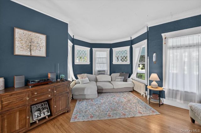 258 N Ocean Avenue, Patchogue, NY 11772