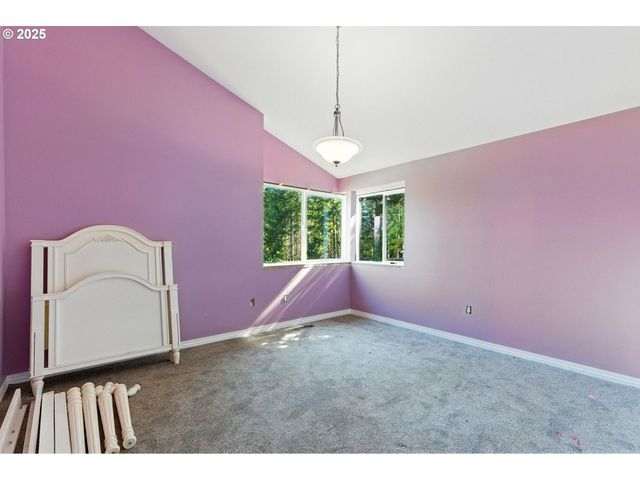 25422 S LAURA Ln, Estacada, OR 97023